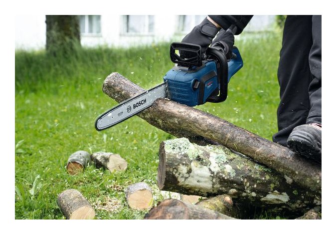 Motosierra A Batería Bosch Professional Biturbo Gke 18v-40 Professional Solo, 18 Voltios Azul, Sin Batería Ni Cargador 06008d3000