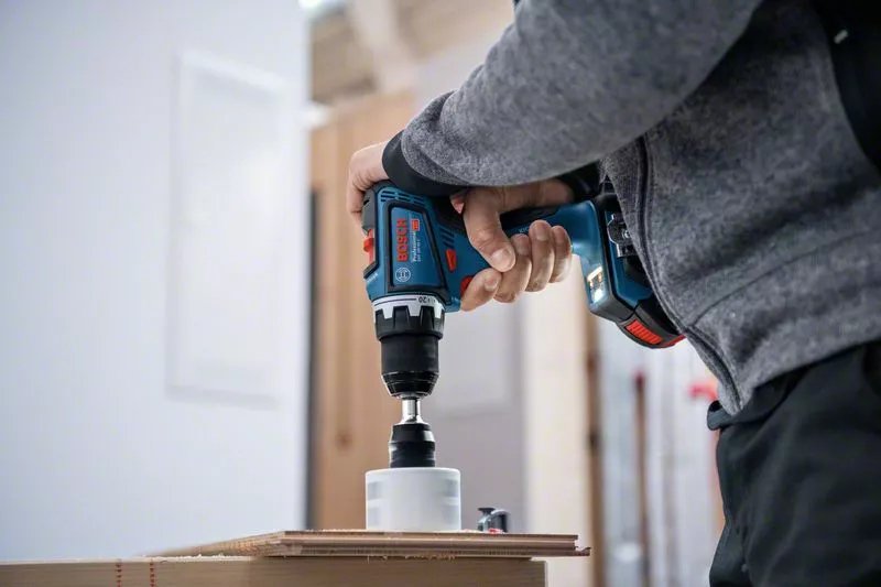 Taladro Inalámbrico Bosch Gsr 18v-90 C Professional, 18 Voltios (Azul/Negro, 2 Baterías Li-Ion Procore18v 4.0ah, Módulo Bluetooth, En L-Boxx 06019k6005