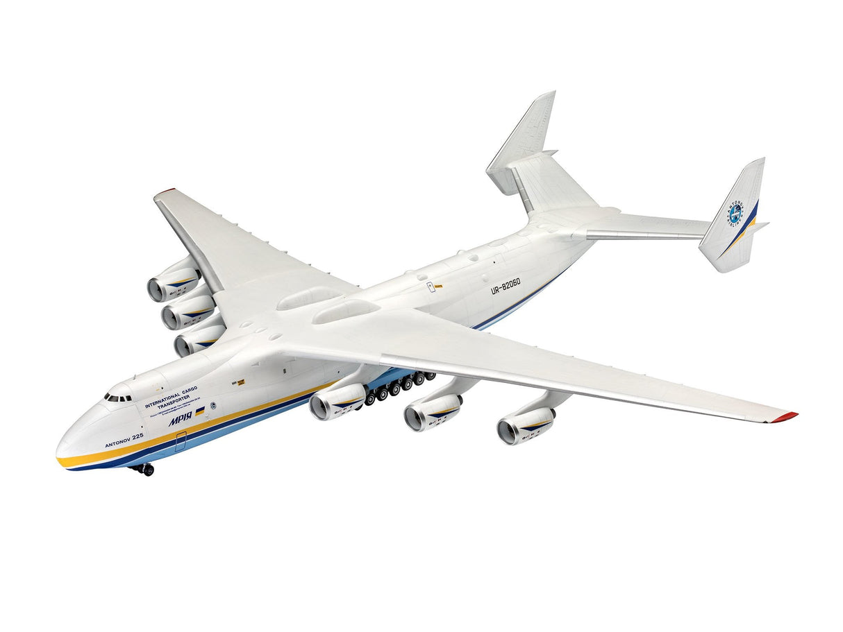 Revell Antonov An-225    Mrija