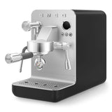 EAN 8017709346935 - Smeg EMC02BLMEU cafetera eléctrica Manual Máquina espresso 1,7 L imagen 5