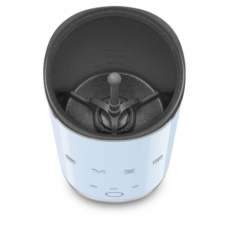 EAN 8017709353117 - Smeg MFF02PBEU espumador o calentador de leche Calentador/espumador de leche automático Azul imagen 16