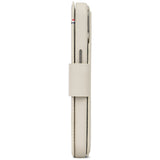 EAN 8720593010423 - Decoded D24IPO15DW5CY funda para teléfono móvil 15,5 cm (6.1") Funda cartera Beige imagen 4