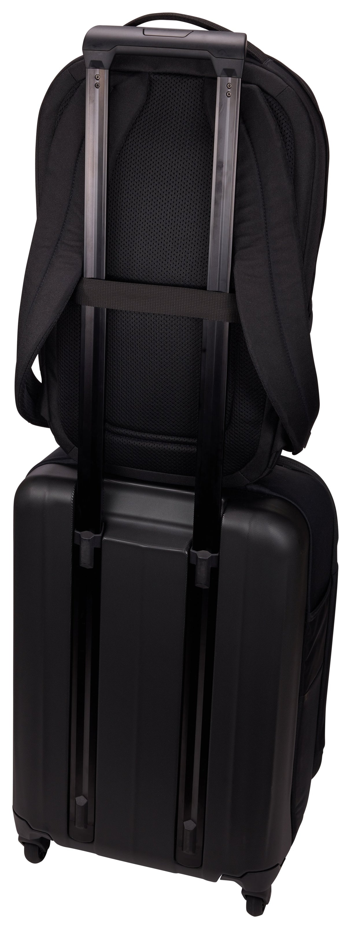 EAN 0085854256384 - Case Logic Invigo Eco INVIBP116 Black 39,6 cm (15.6") Mochila Negro imagen 14