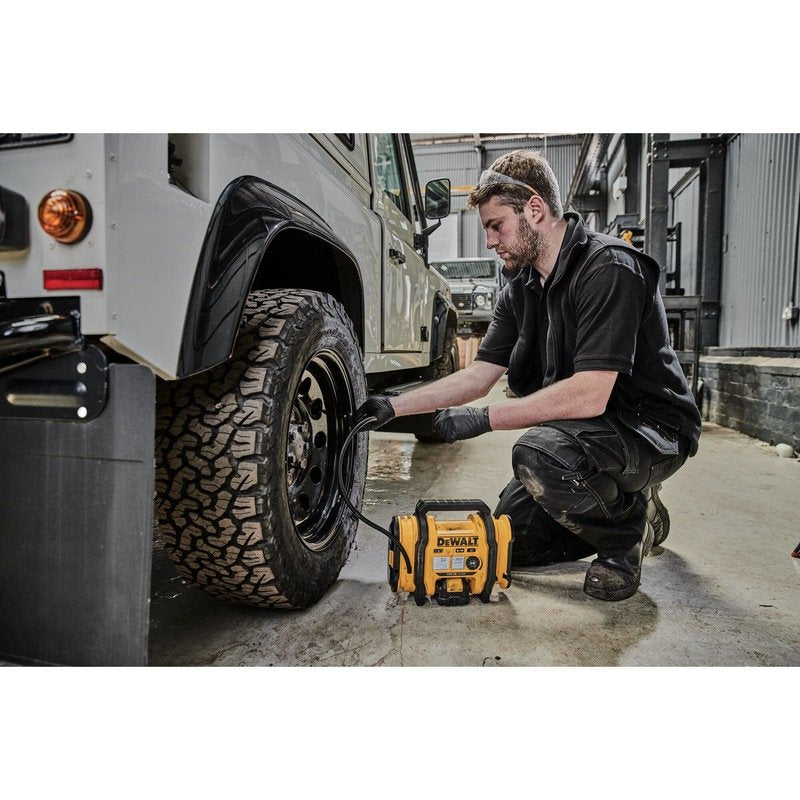Compresor De Batería Dewalt Dcc018n-Xj De 18 V
