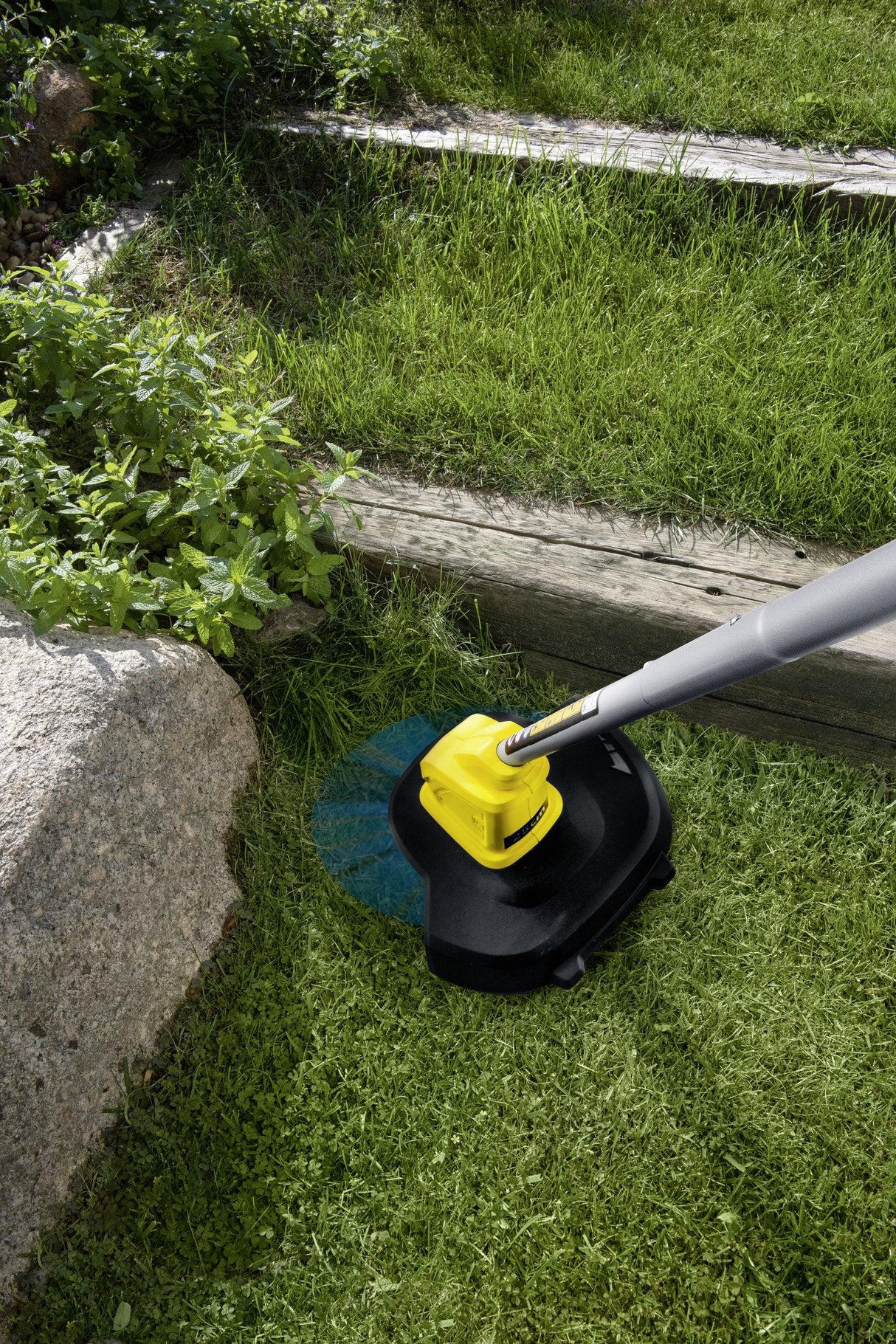 Desbrozador Inalámbrico Karcher Ltr 18-25 Batería 1.444-300.0