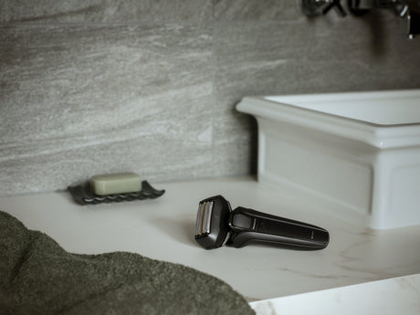 EAN 5025232925254 - Panasonic ES-LV6U-K803 afeitadora Máquina de afeitar de láminas Recortadora Negro imagen 4