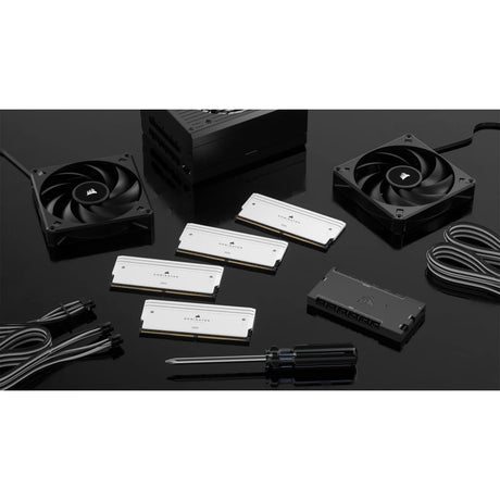 EAN 840006679202 - Corsair Dominator Titanium módulo de memoria 48 GB 2 x 24 GB DDR5 288-pin DIMM imagen 3