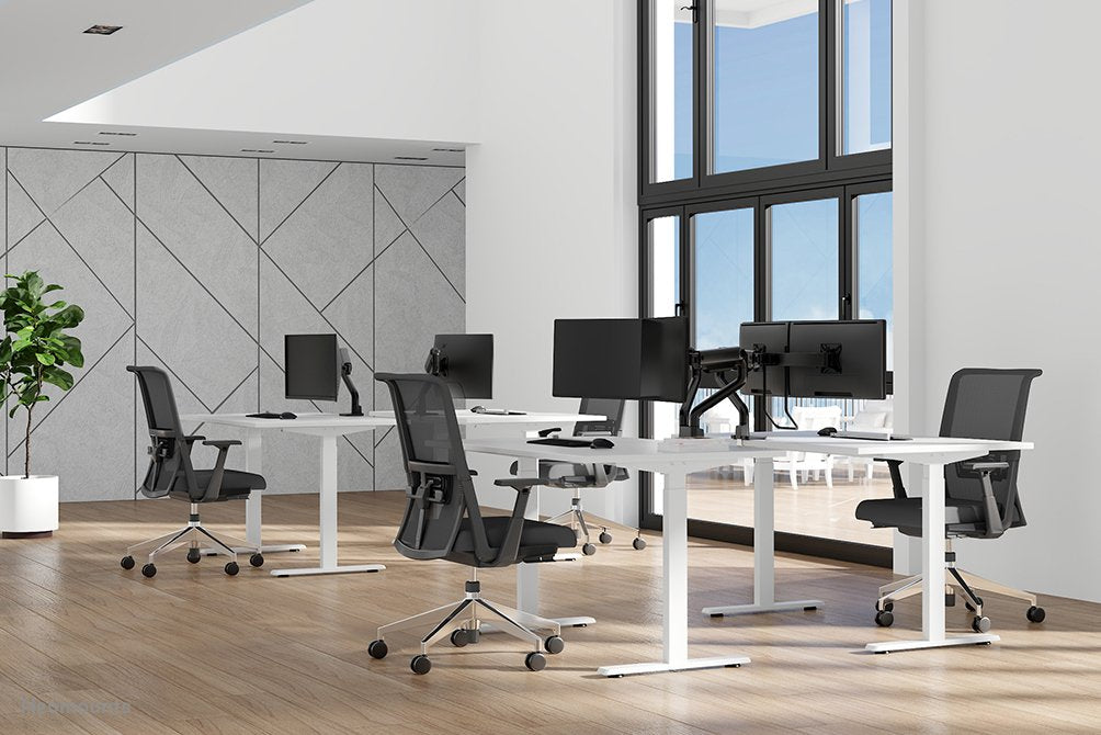 Soporte Dual 100x100 -15kg 17-35'' Neig Negro