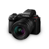 Camara Panasonic Lumix Dc-S5 Ii Kit + 3,5-5,6/20-60
