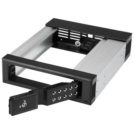 EAN 0065030872317 - StarTech.com HSB1SATSASBA panel bahía disco duro 13,3 cm (5.25") Panel de instalación Negro imagen 4