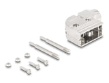 Delock 67023 Carcasa D-Sub Para 9 Clavijas Macho / Hembra En Ángulo De 90