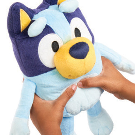 EAN 630996189757 - Moose Toys Pratende BLUEY imagen 2
