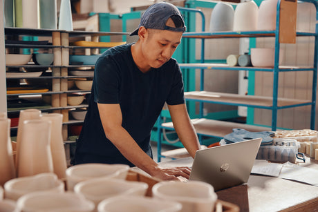 EAN 0198415386724 - HP ProBook 440 G11 Intel Core Ultra 7 155U Portátil 35,6 cm (14") WUXGA 16 GB DDR5-SDRAM 512 GB SSD Wi-Fi imagen 11