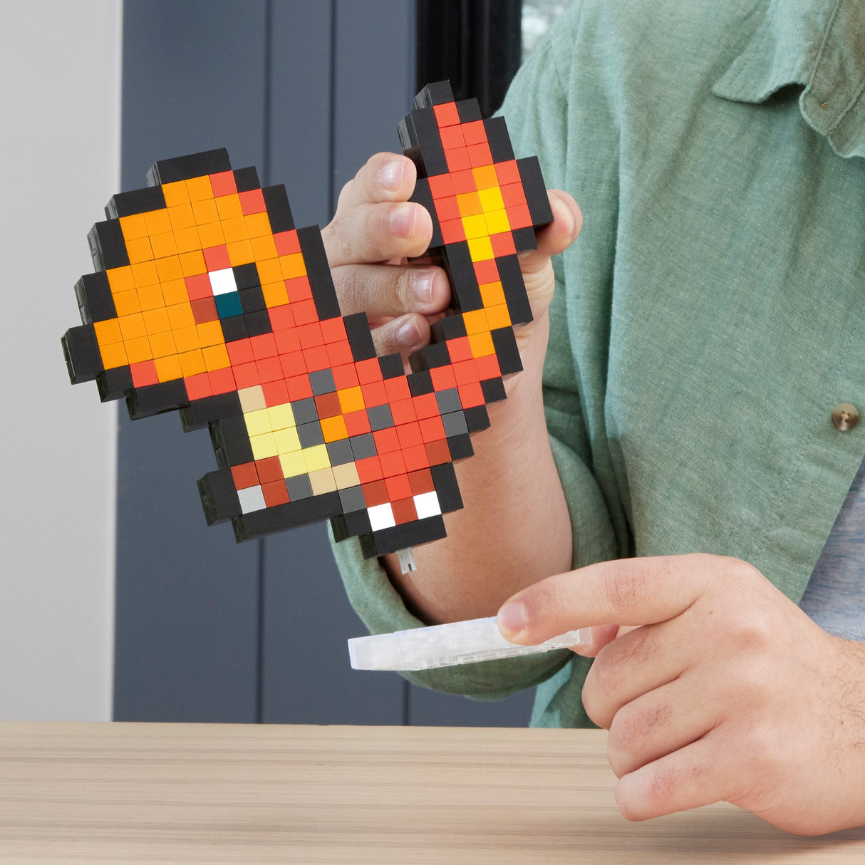 Mattel Pokémon Glumanda Pixel Art, Juguete De Construcción Hth76