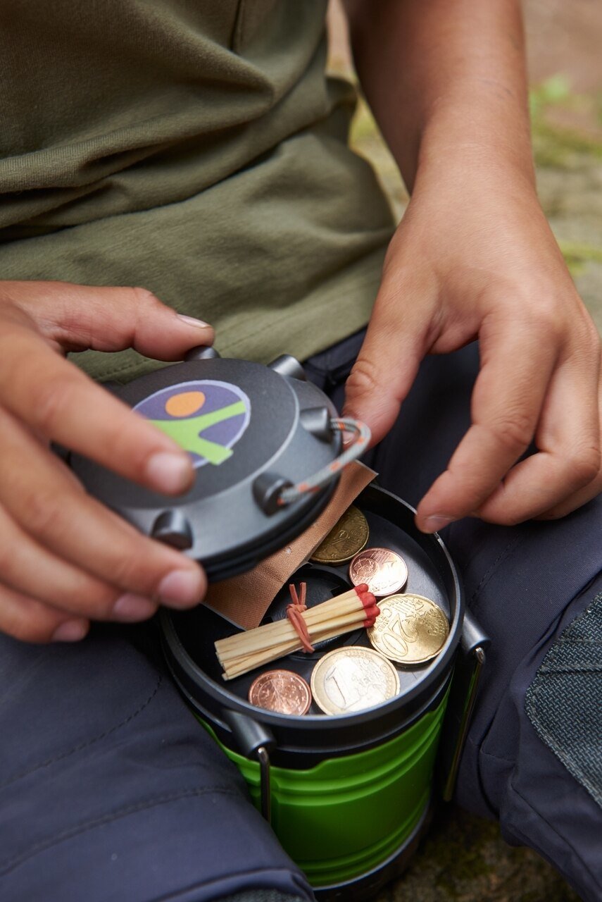 Haba Terra Kids - Linterna De Camping, Luz Led (Verde/Negro) 304152