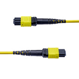 EAN 65030930505 - StarTech.com OS2MTP12AOFNP10M Cable de fibra óptica e InfiniBand 10 m MPO/MTP Violeta imagen 3