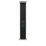 Apple 49mm Black Trail Loop - S/M - Natural Titanium Finish
