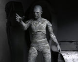 Figura Ultimate Mummy Black And White Universal Monsters 18cm