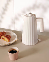 Alessi Mdl06/1w Plissè Hervidor Eléctrico Apagado, 100 Cl, Blanco