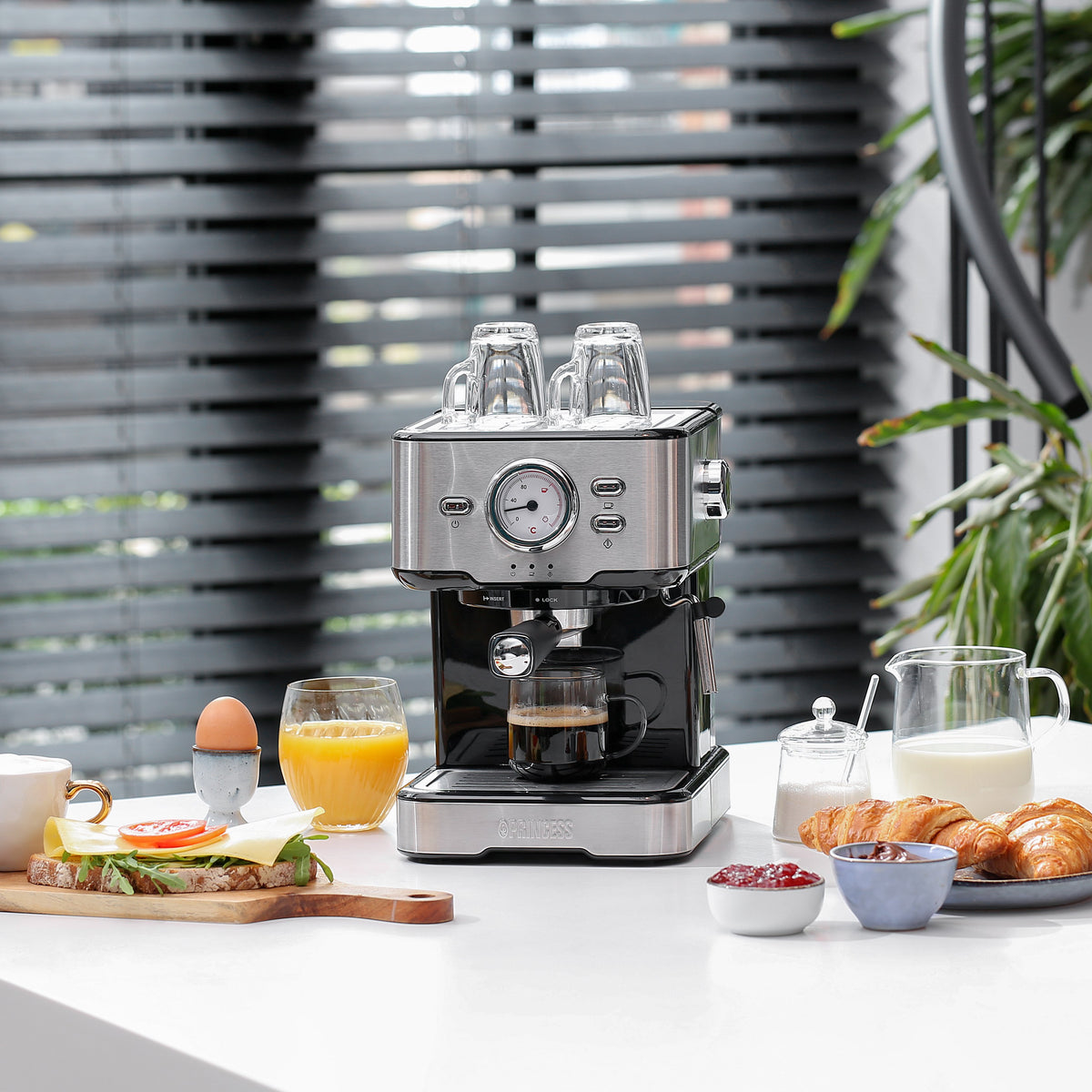 EAN 8713016094261 - Princess 249412 Manual Máquina espresso 1,5 L imagen 19