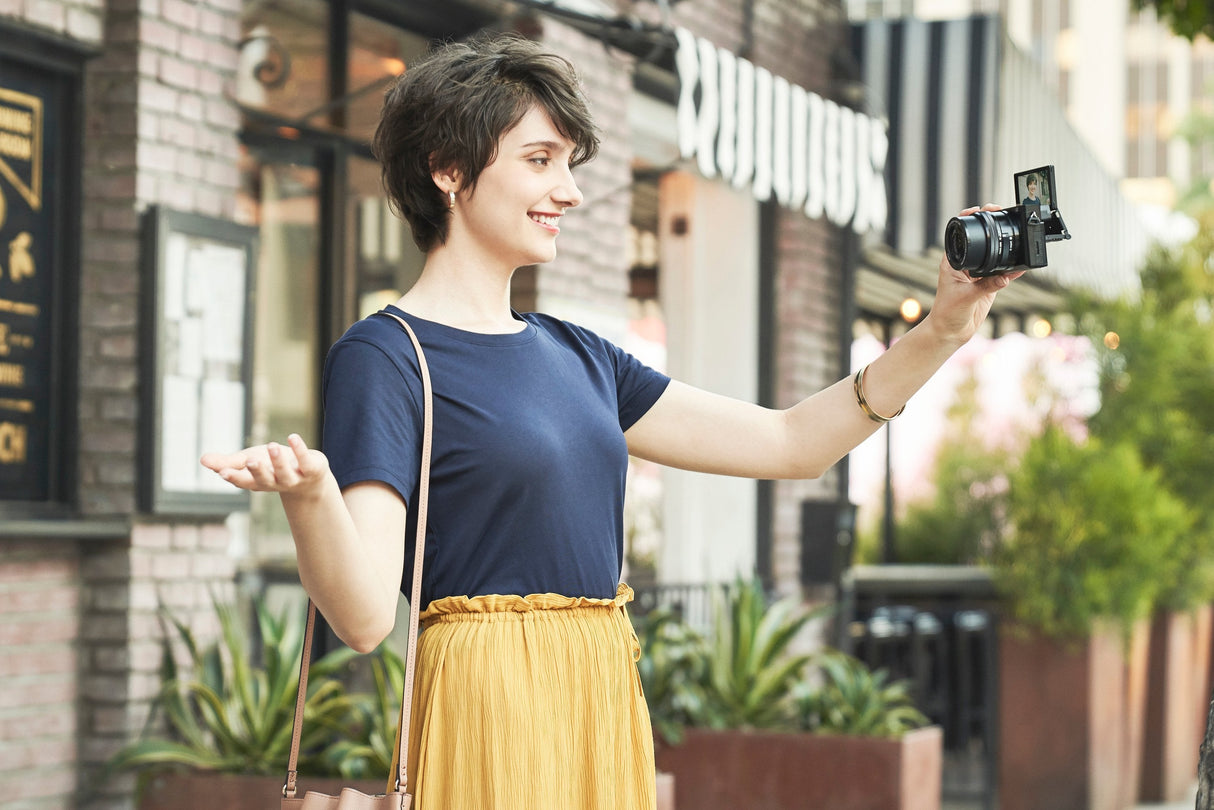 Sony Ilce-6100b Cuerpo De Cámara Con Montura Tipo E Y Sensor Aps-C Cuerpo