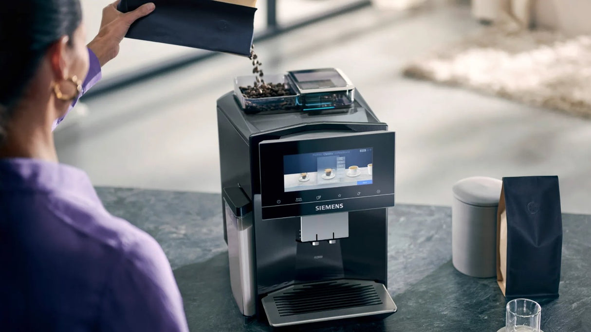 EAN 4242003905036 - Siemens EQ900 Totalmente automática Máquina espresso 2,3 L imagen 11