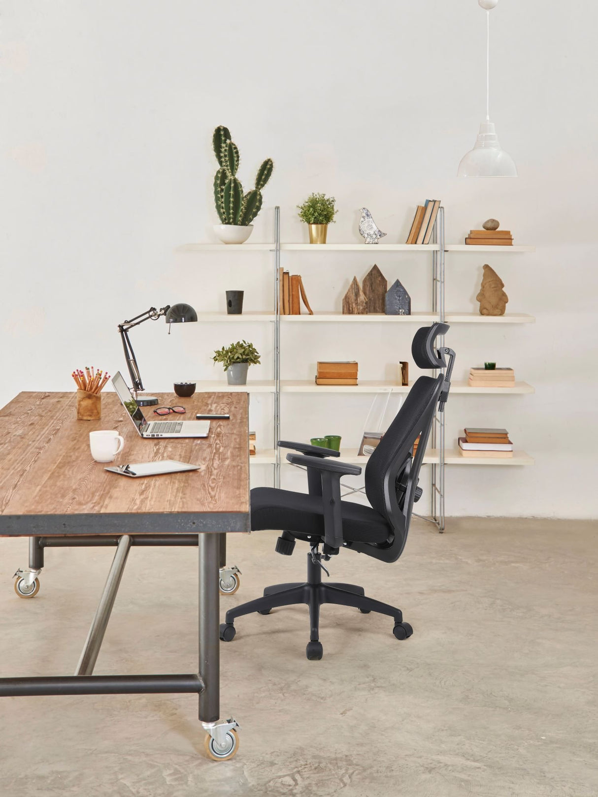 EAN 5901443391968 - Activejet T5 BLACK silla de oficina y de ordenador Asiento acolchado Respaldo de malla imagen 19