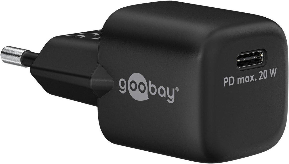 Cargador  20w Usb 1 Puert. Usb-C Negro Gan Pd Salida Lateral Tamaño Nano Goobay