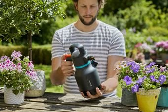 EAN 4078500051132 - Gardena 11120-20 pulverizador manual Negro imagen 8