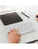 Teclado Inalámbrico Bluetooth Advance Smartkeys Plus (Gris)