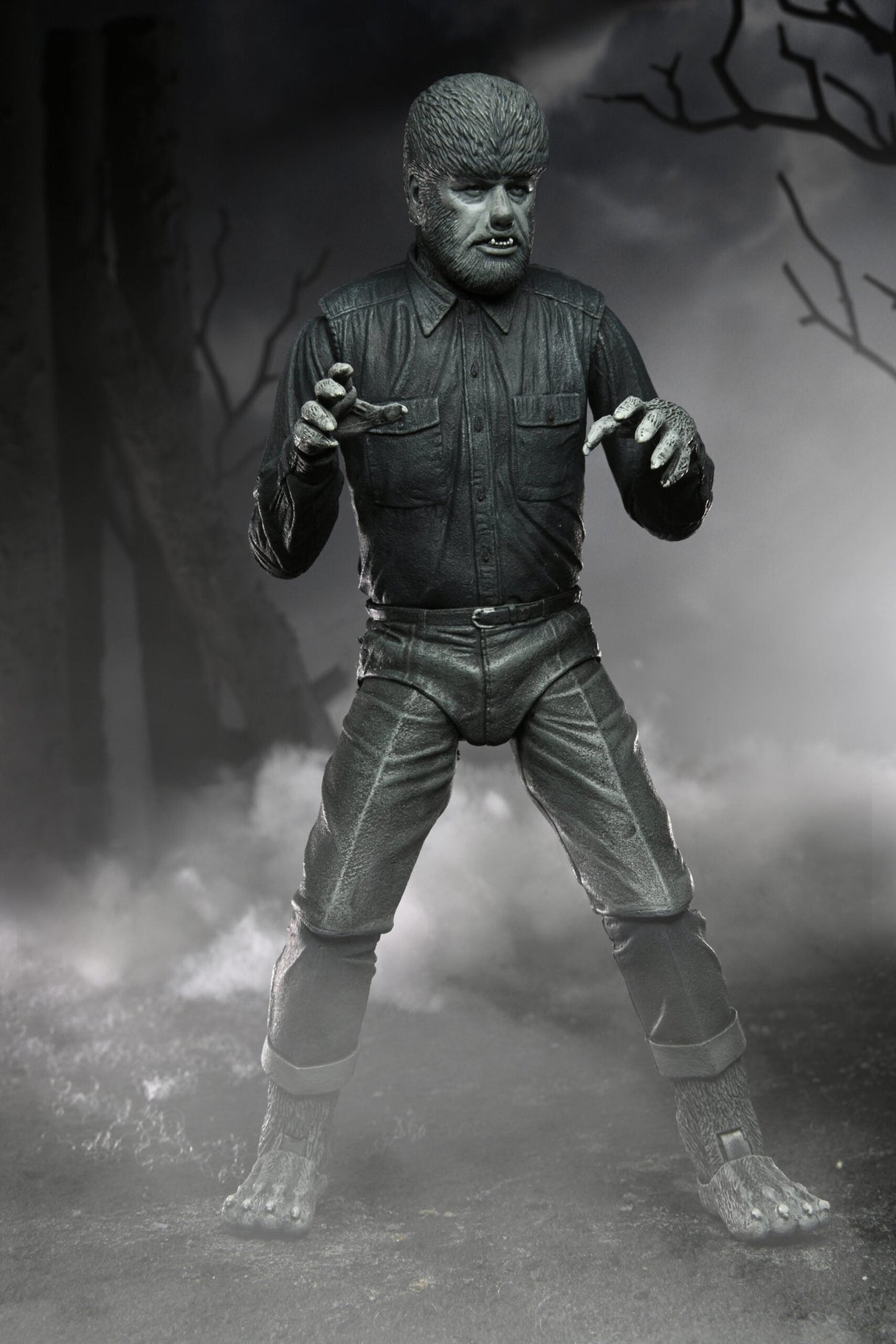 Figura Neca Universal Monster Scale Action Ultimate Wolf (B&W)