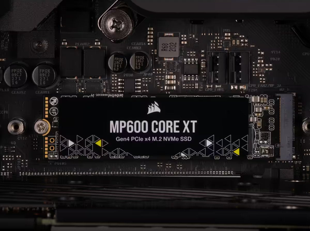 EAN 0840006601999 - Corsair MP600 CORE XT 4 TB M.2 PCI Express 4.0 NVMe QLC 3D NAND imagen 12