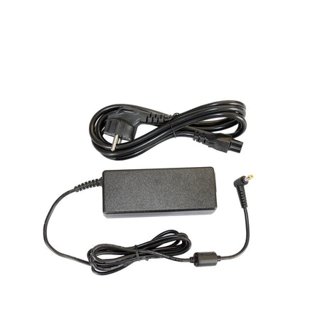 EAN 0811686005728 - Shuttle PE90 adaptador e inversor de corriente Interior 90 W Negro imagen 1