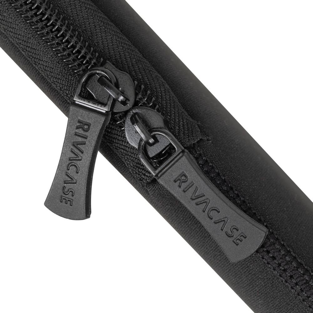 Rivacase 5226 Antishock Funda Vertical 15,6" Negro