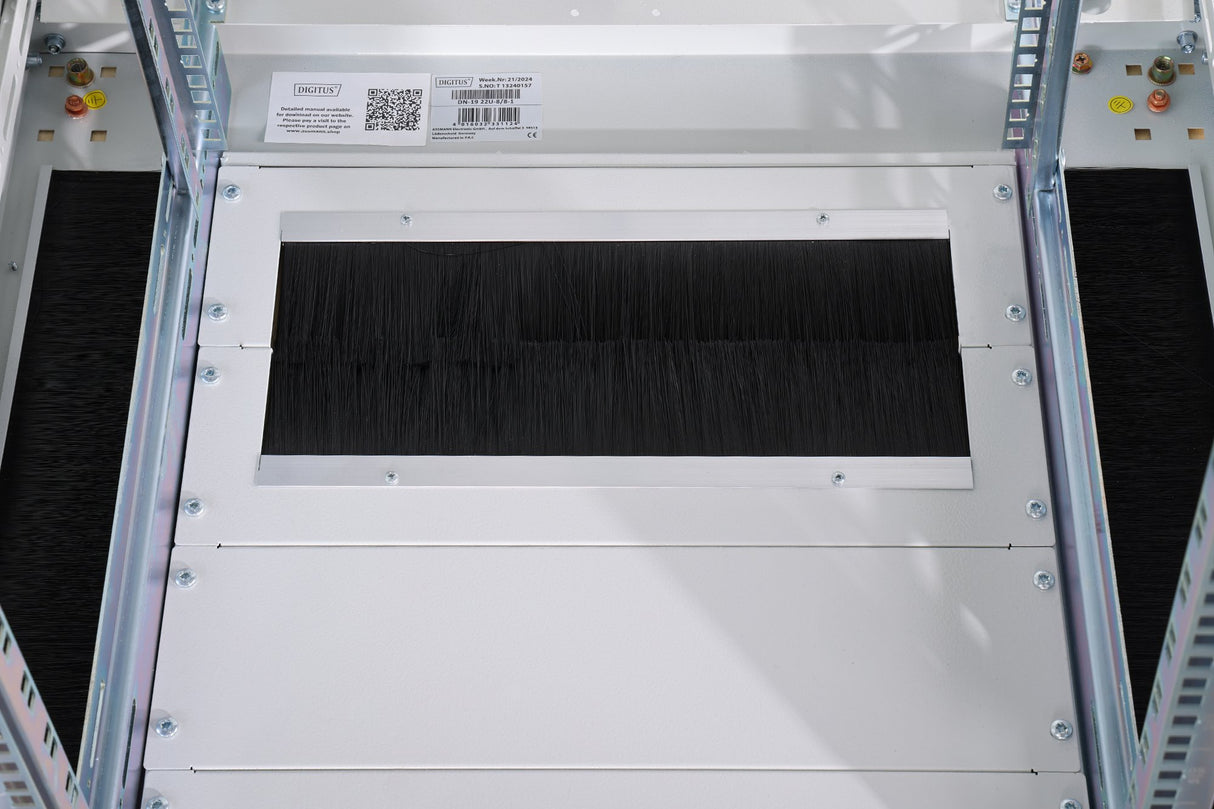 EAN 4016032331124 - Digitus DN-19 22U-8/8-1 armario rack Rack o bastidor independiente Gris imagen 4