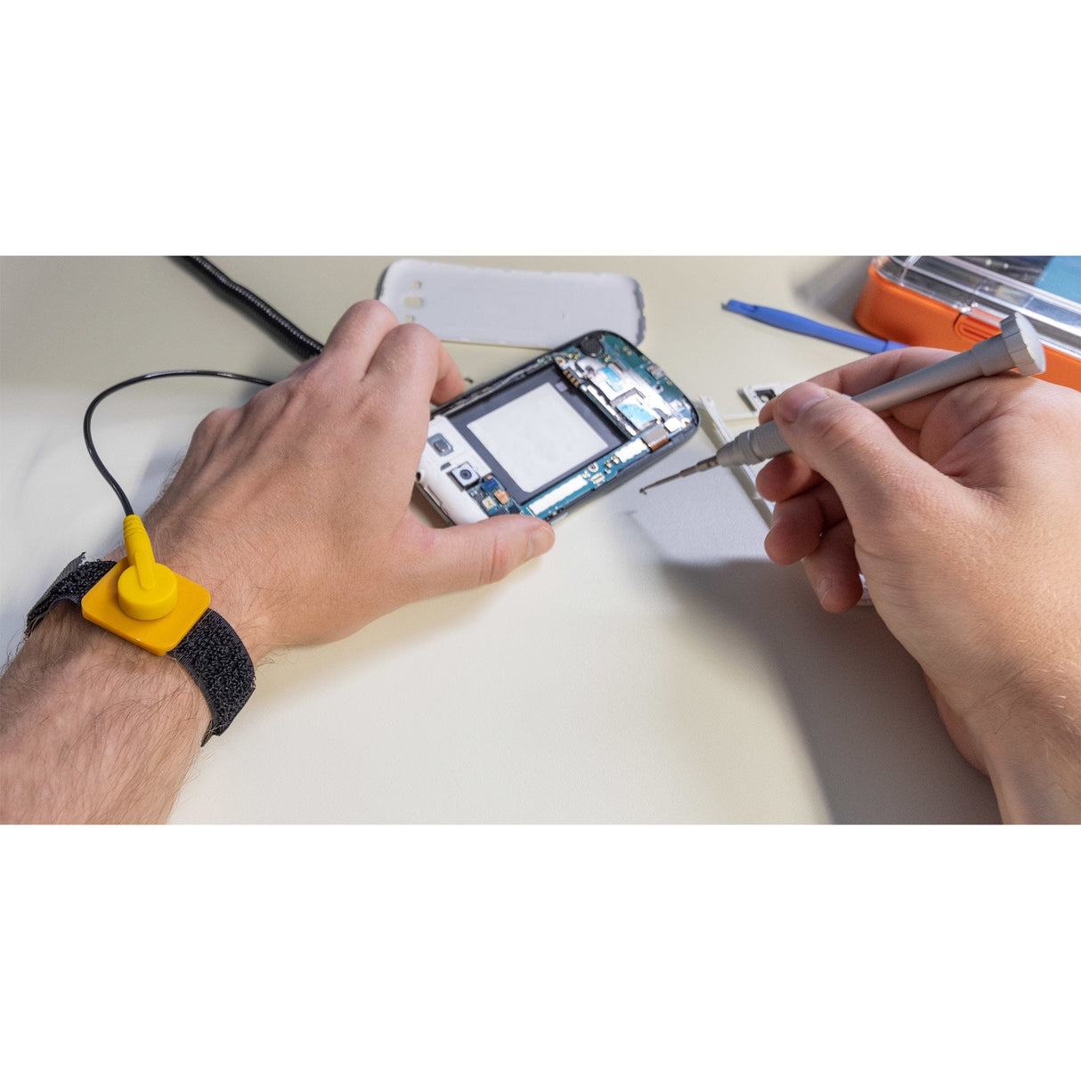 Pulsera Antiestática Inline Para Sesiones De Trabajo Seguras Contra Esd Pc / Servidor