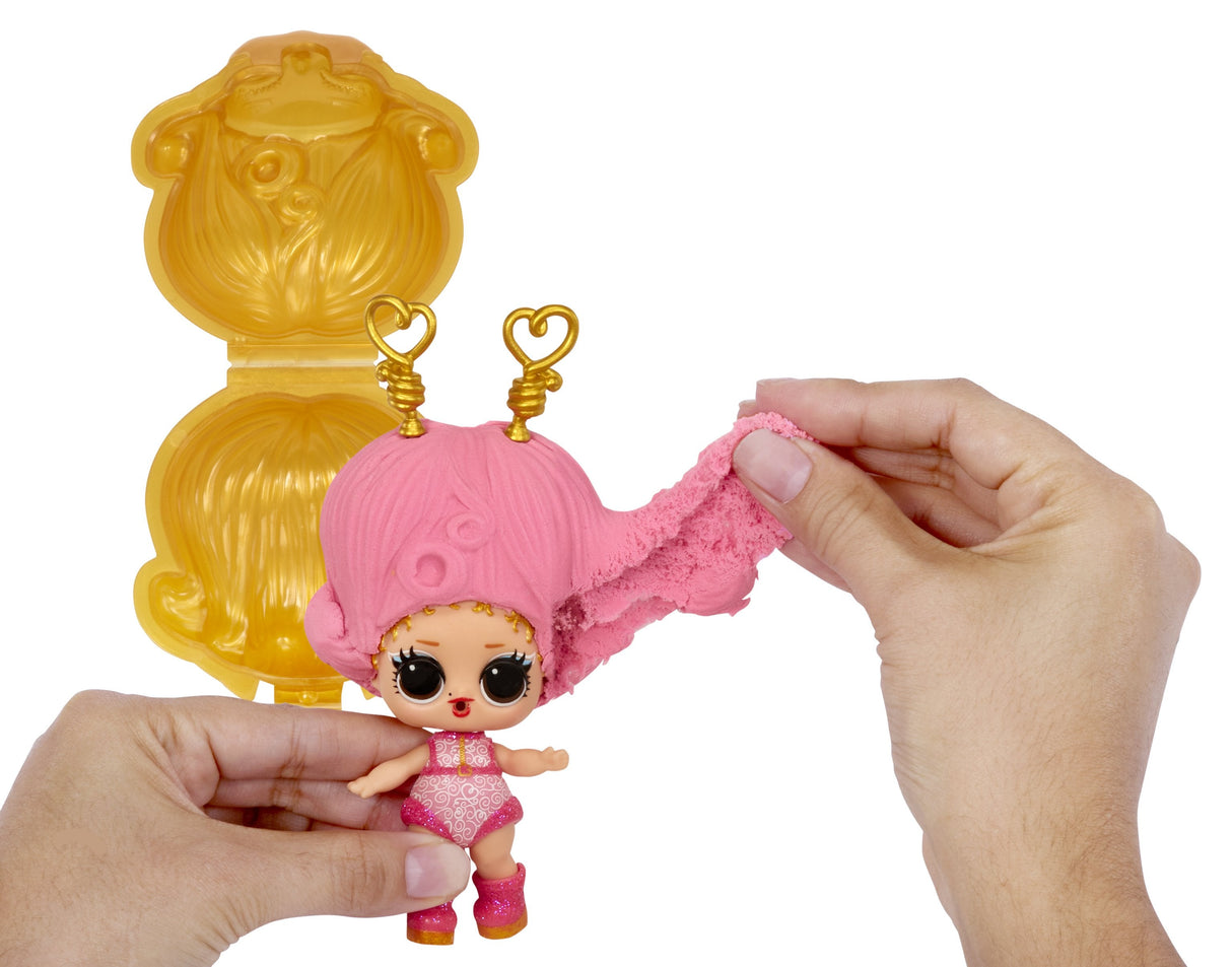 Muñeca  Mga Entertainment L.Ol Surprise Squish Sand Magic Hair Tots