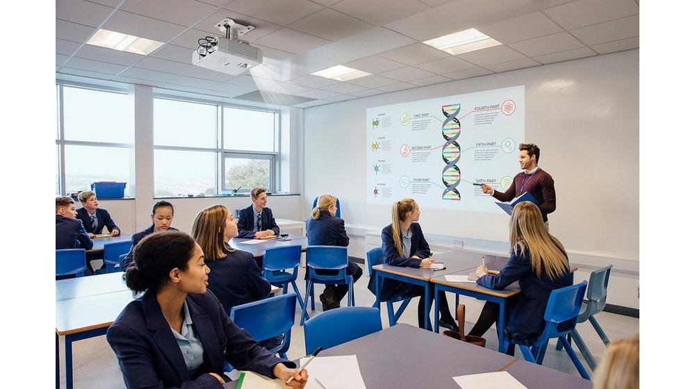 EAN 8715946715452 - Epson EB-L260F Proyector de alcance estándar 4600 lúmenes ANSI 3LCD 1080p (1920x1080) Blanco imagen 8