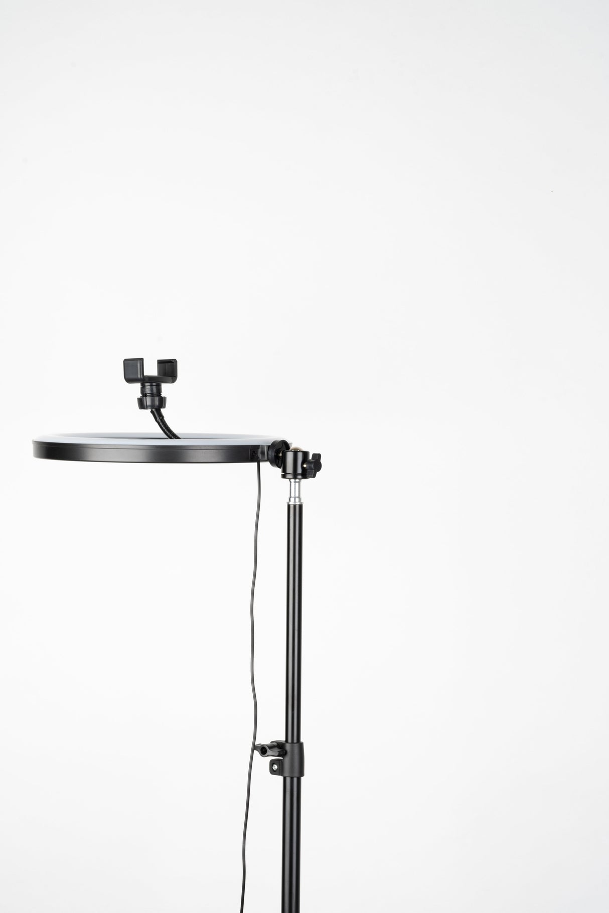 Trípode Havit St7012 Pro Con Anillo De Luz