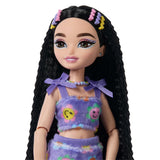 EAN 0194735308330 - Barbie Dream Besties Renee imagen 4