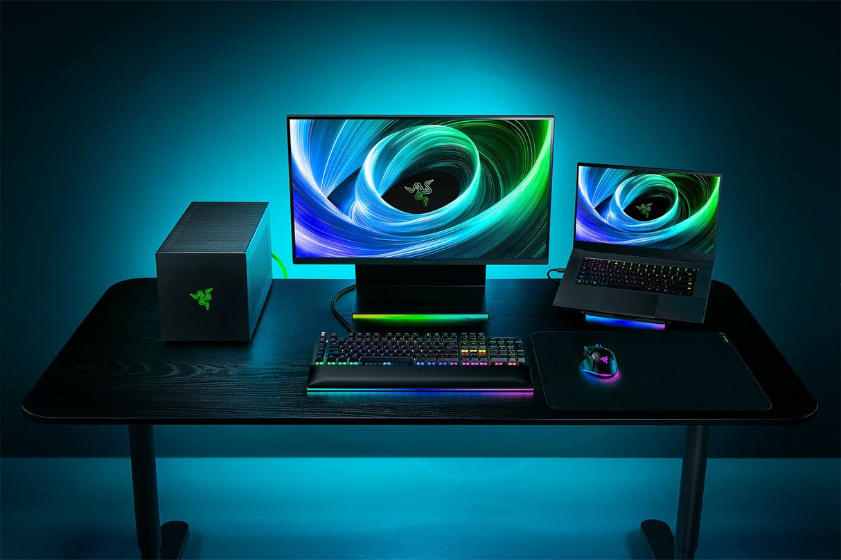 Razer Core X V2 Negro Acero