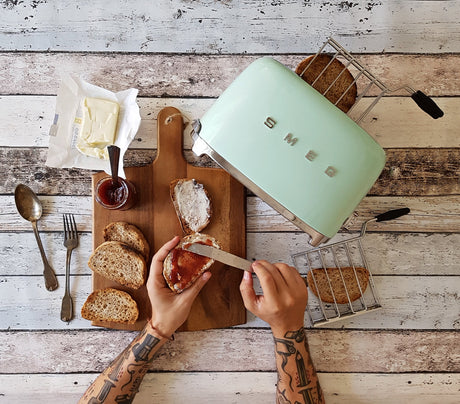 EAN 8017709189051 - Smeg TSF01PGEU tostadora 6 2 rebanada(s) 950 W Verde imagen 17