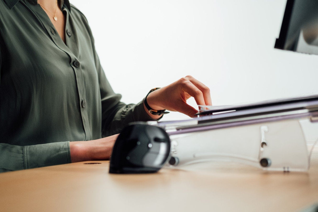 Porta Documentos Bakkerelkhuizen Flexdesk 640 Con Superficie De Trabajo Extraíble