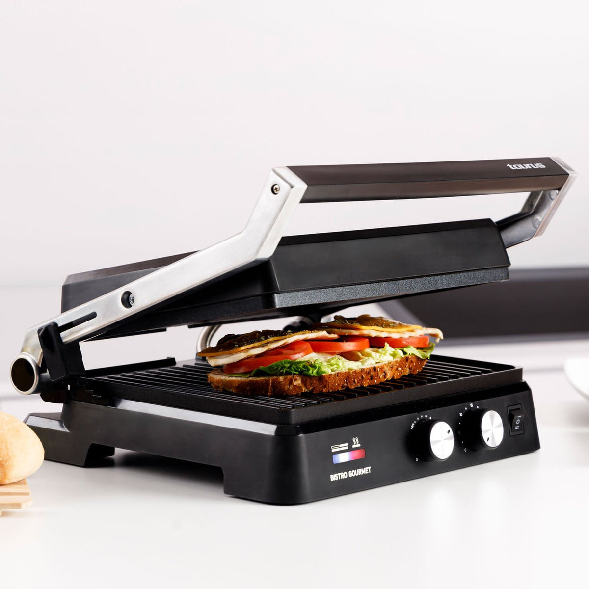 Plancha Eléctrica 2 En 1 Taurus Bistro Gourmet De 2600 W