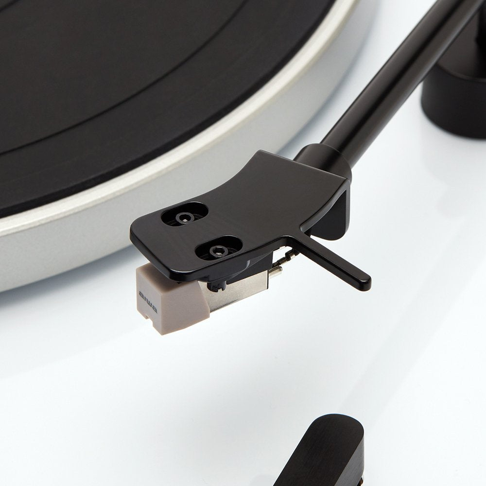 Tocadiscos De Precision Aiwa Apx-680bt Blanco