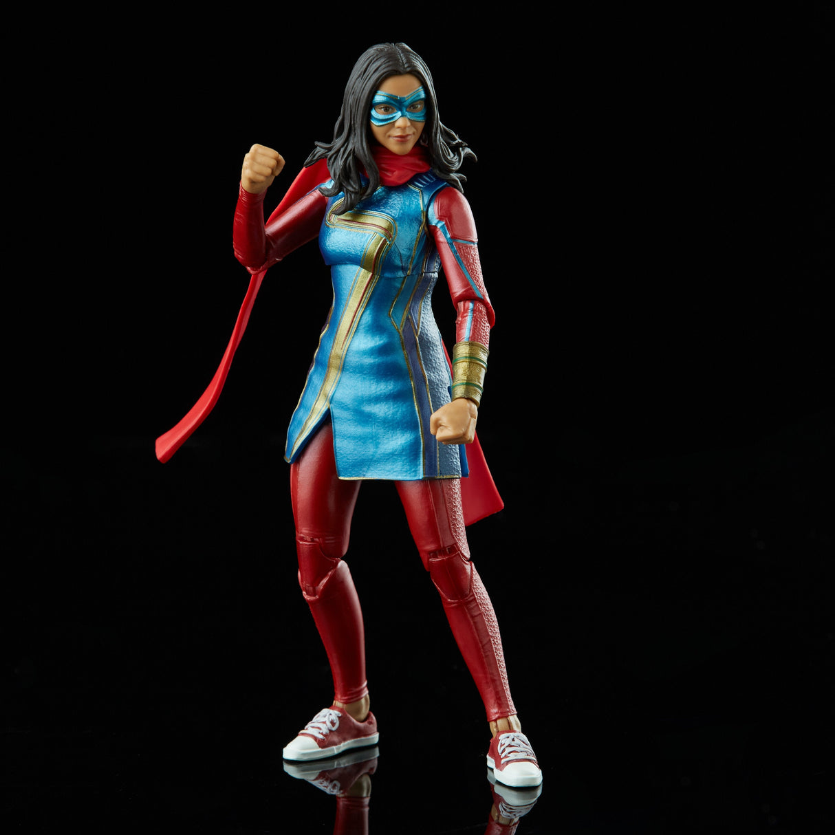 Figura Ms. Marvel - Marvel Legends 15cm