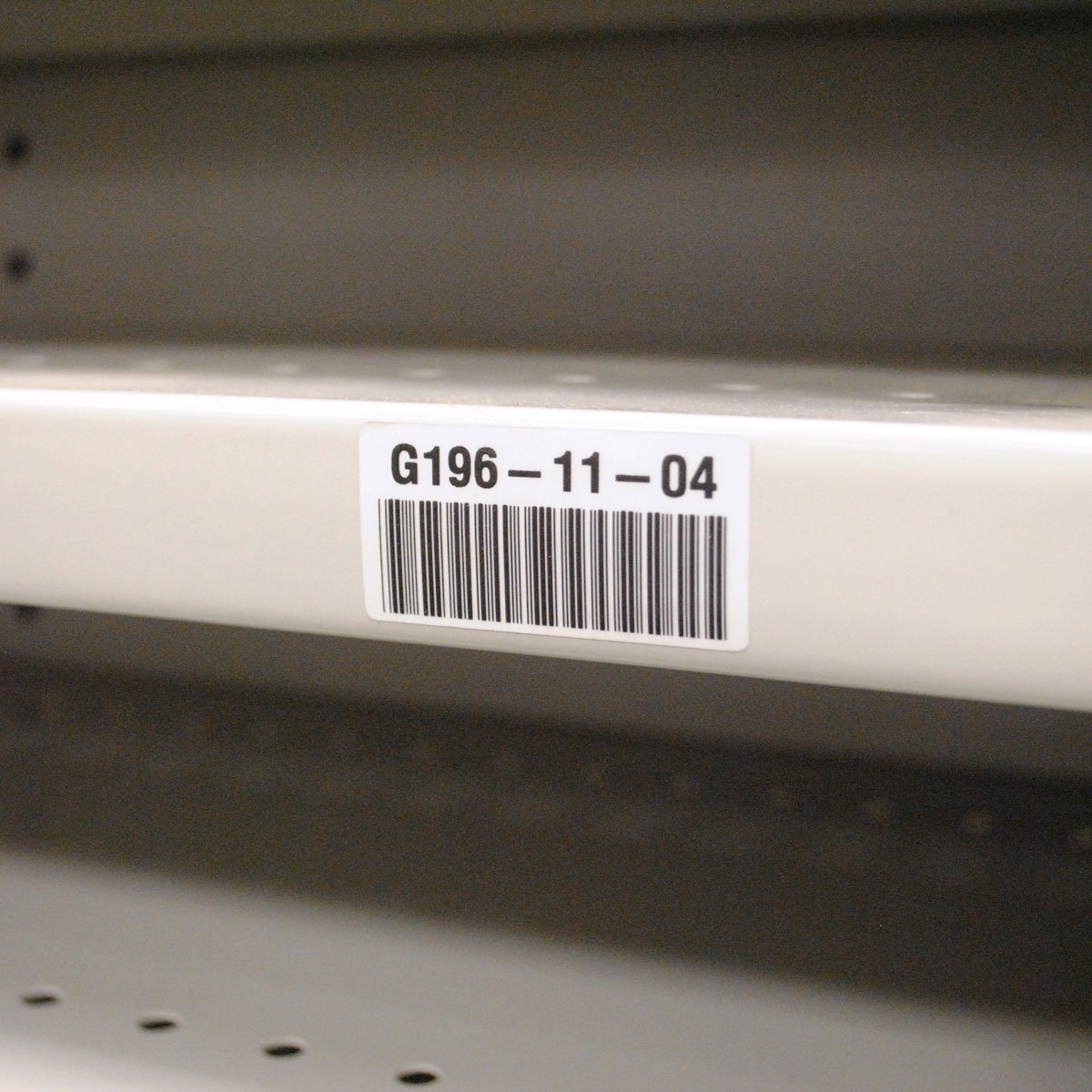 Paper Labels For Bbp33/I3300  Printers B33-25-424, White,