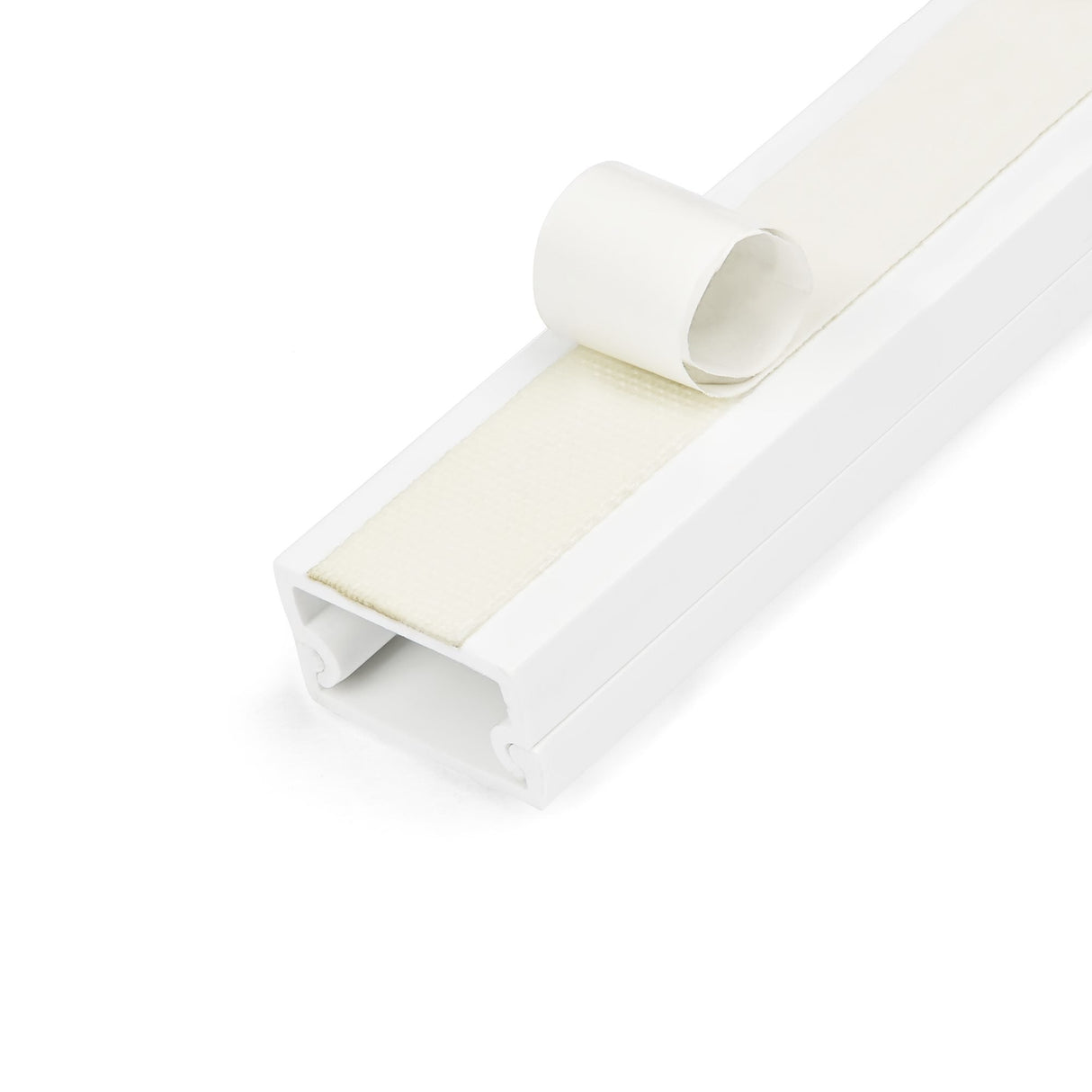 Startech.Com Canaleta Sólida De Gestón De Cableado Con Cinta Adhesiva Y Tapa, 19 Mm An X 11 Mm Al - 1 M Lar, Cubierta De Pvc O Conducto De Pared Para Cables De Red O Alimentación - Para Un Máximo De 6 Cables - Ul (Cable Management Raceway W