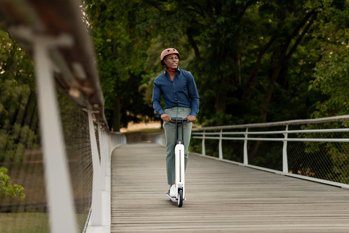 Ninebot Kickscooter Air T15e Scooter Eléctrica 20 Km/H Blanco