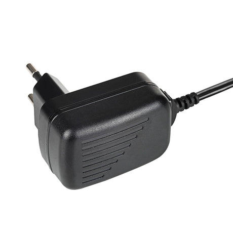 EAN 5901720133984 - Akyga AK-TB-10 adaptador e inversor de corriente Interior 12 W Negro imagen 2